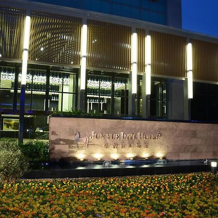 Dongguan Junyue Hotel Стая снимка